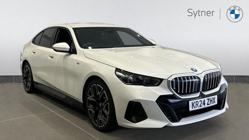 White Used 2024 BMW 530e M Sport | £44,000 - Image 1/4