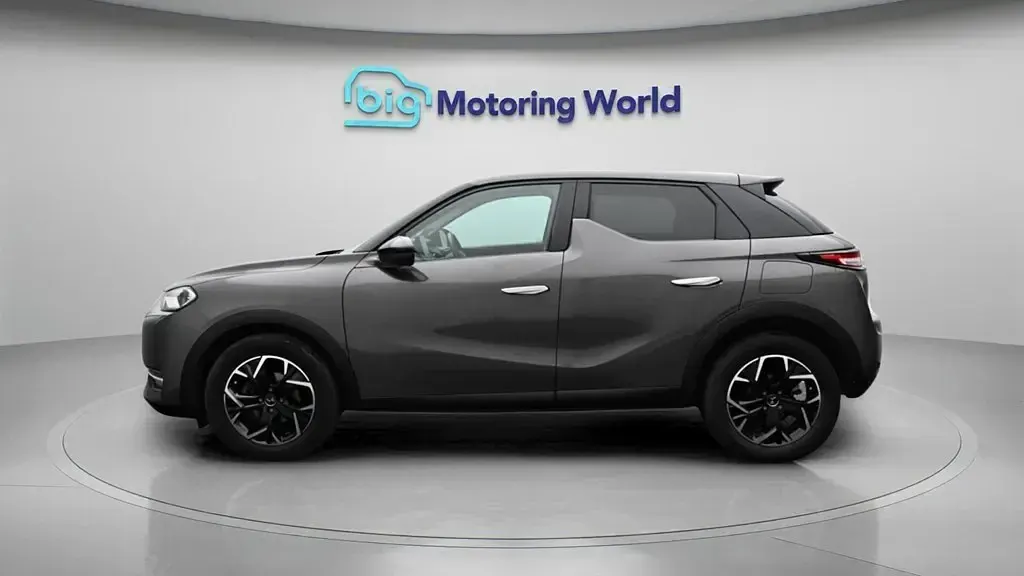 Used DS Automobiles DS3 Crossback Prestige 100 HP (73 kW) 2021 Grey SUV