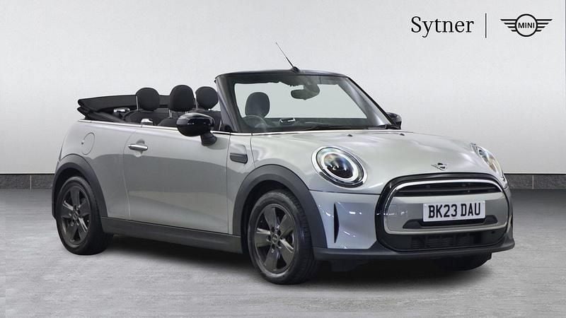 Silver Used 2023 Mini Cooper Classic Hatchback | £20,000 (Fair price) - Image 1/4