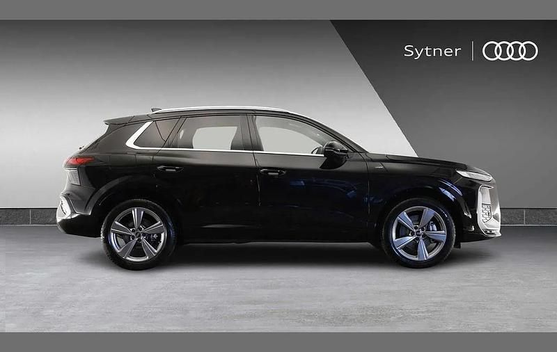 Used Audi Q3 S-Line 267 HP (196 kW) 2026 Black SUV