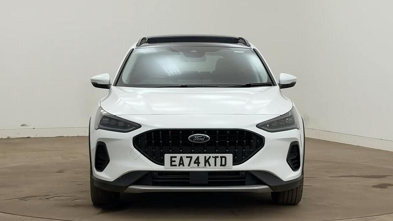 White Used 2024 Ford Focus Active X Estate | £22,400 (Expensive) - Image 1/4
