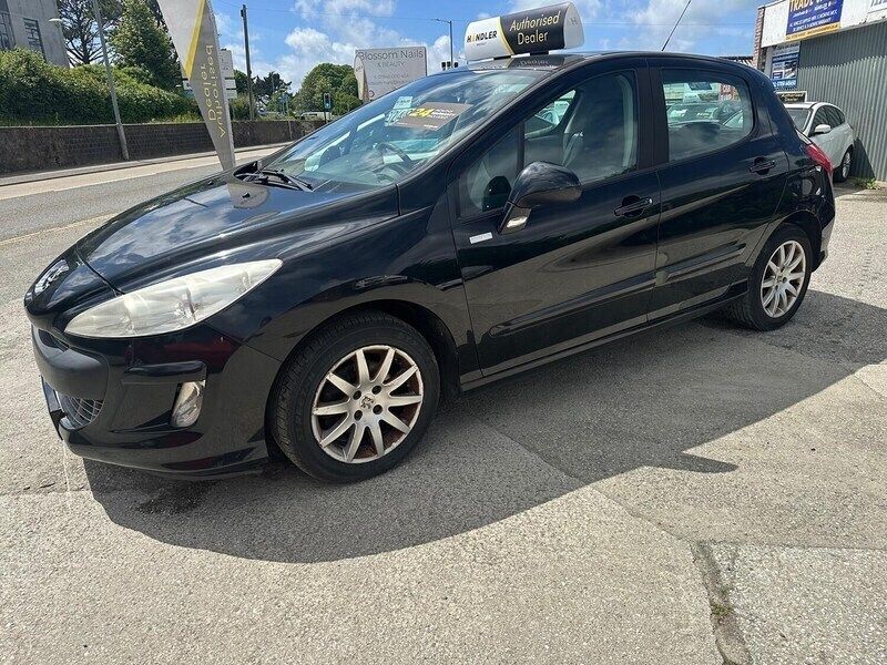 Black Used 2010 Peugeot 308 Hatchback | £2,495 (A bit pricey) - Image 1/4