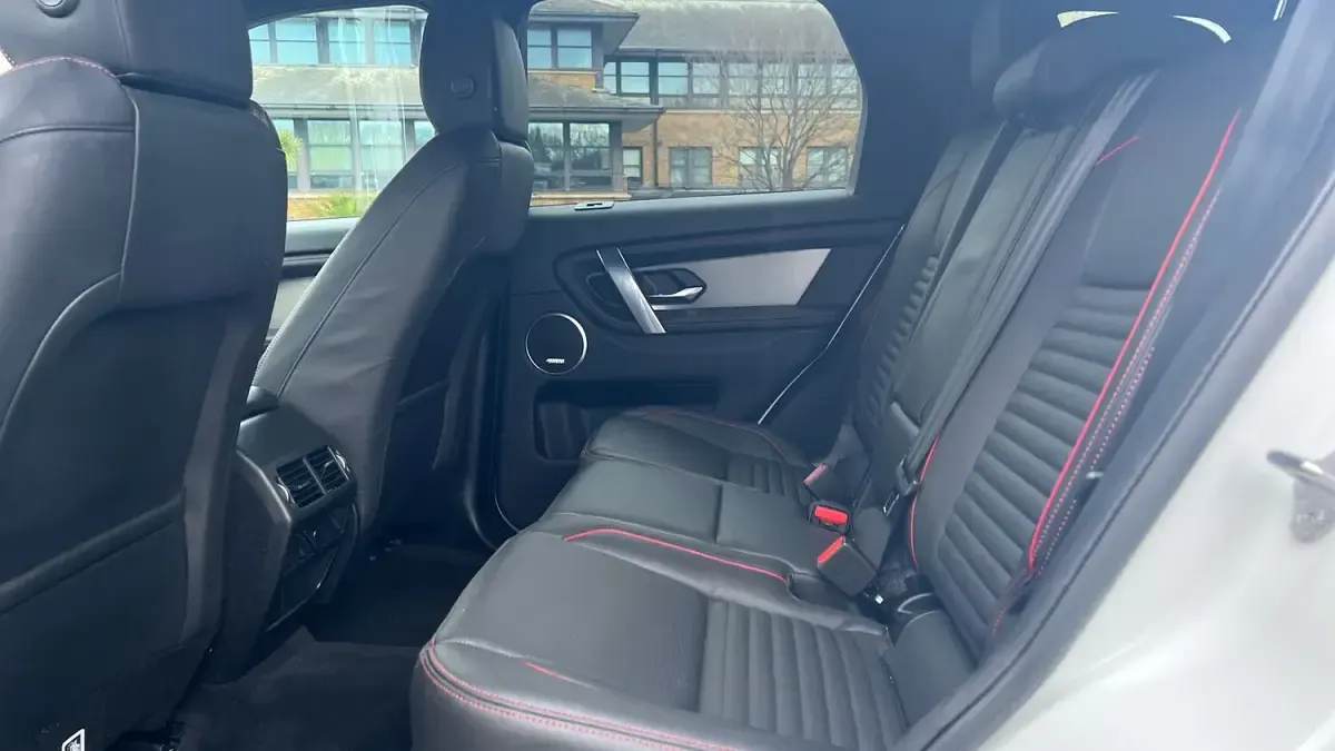 Used Land Rover Discovery Sport HSE Dynamic 309 HP (227 kW) 2022 White SUV