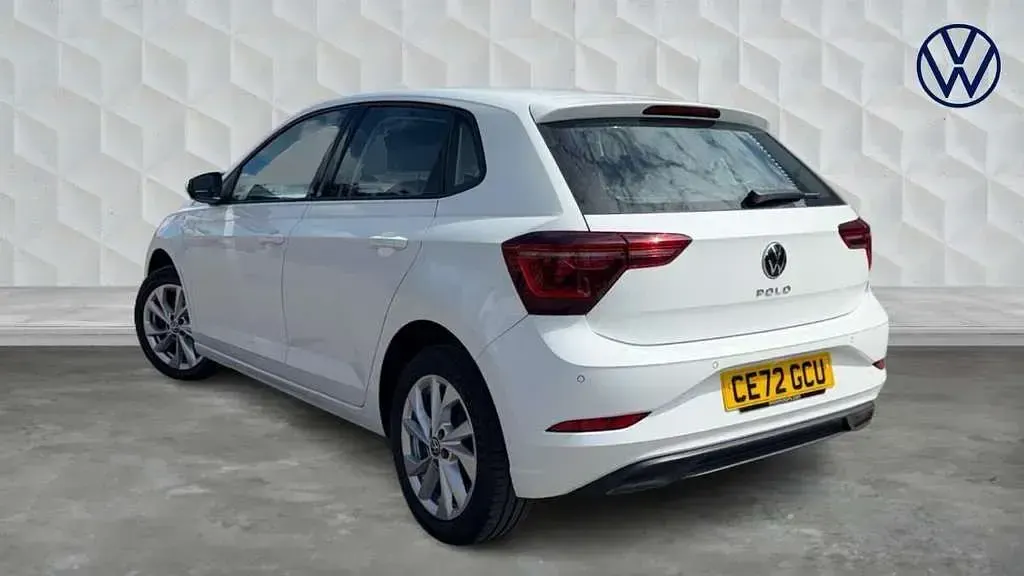 Used VW Polo Style 95 HP (69 kW) 2022 White Hatchback
