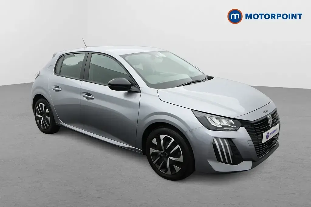 Used Peugeot 208 Active 102 HP (75 kW) 2024 Hatchback
