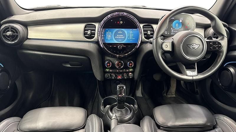 Usado Mini Cooper S Exclusive 176 HP (129 kW) 2023 Prateado Citadino