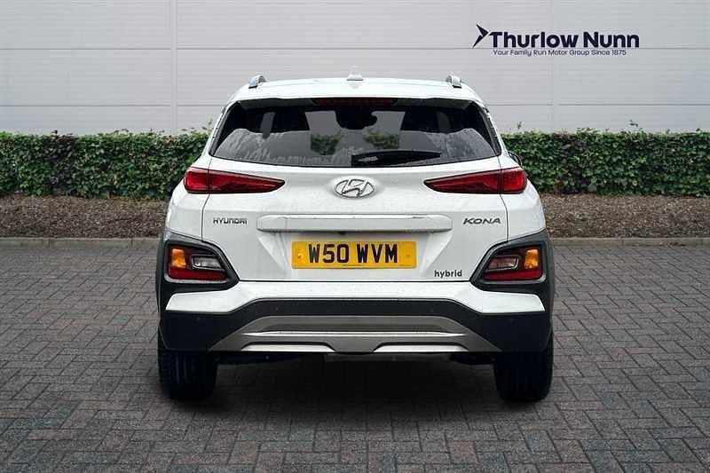 Used Hyundai Kona Premium SE 141 HP (103 kW) 2021 White SUV