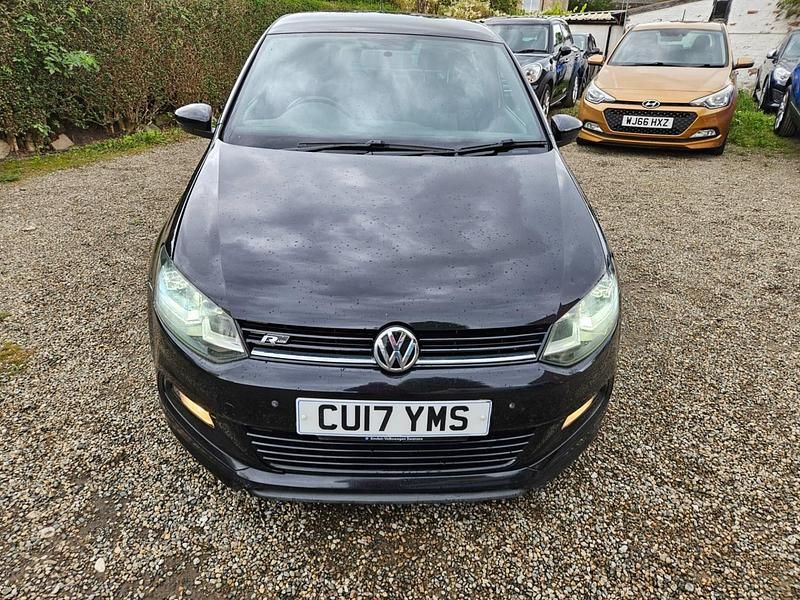 Used VW Polo R-line 110 HP (80 kW) 2017 Deep black pearl Hatchback