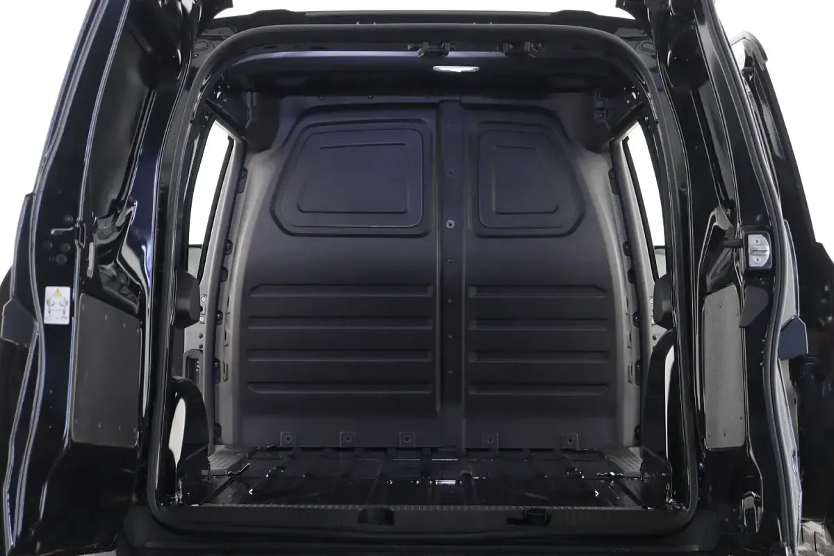 New Renault Kangoo 95 HP (69 kW) 2026 Black MPV