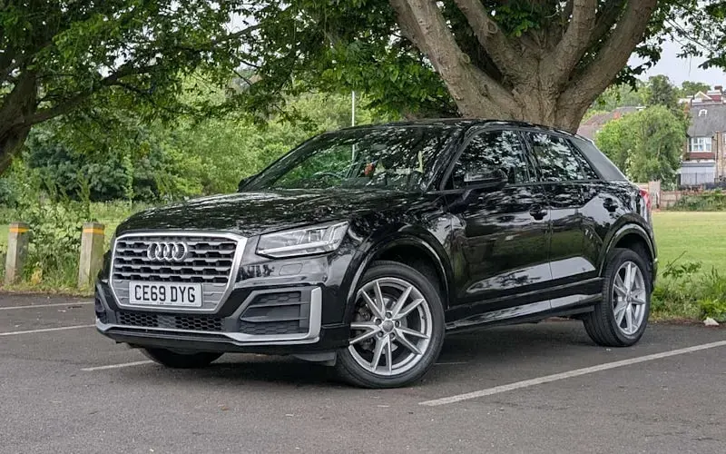 Used Audi Q2 S-Line 116 HP (85 kW) 2019 Black SUV