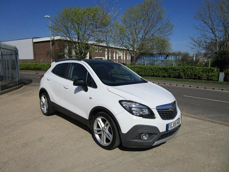 Used Vauxhall Mokka Edition 140 HP (102 kW) 2015 White SUV