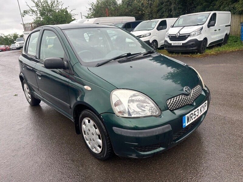 Green Used 2003 Toyota Yaris T3 Hatchback | £1,299 (Fair price) - Image 1/4