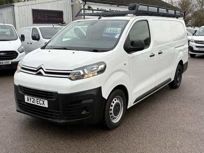 Used Citroën Dispatch 99 HP (72 kW) 2021 White MPV