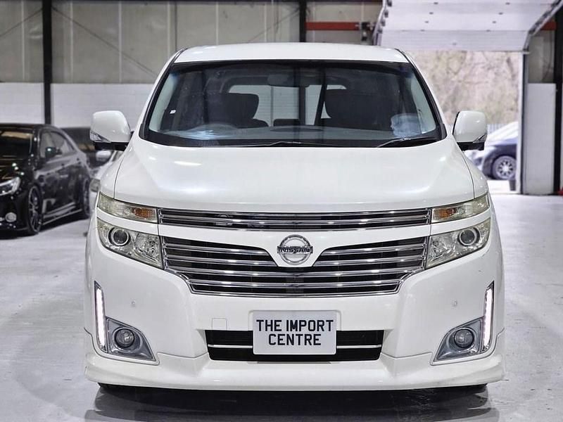 Used Nissan Elgrand 2012 White MPV