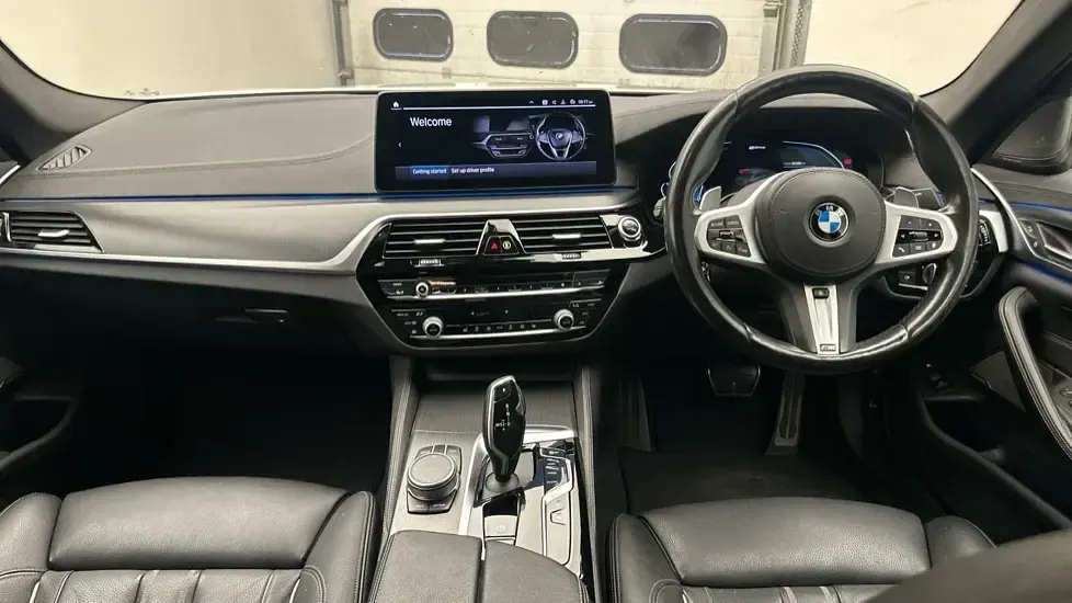 Used BMW 530e M Sport 288 HP (211 kW) 2021 White Sedan