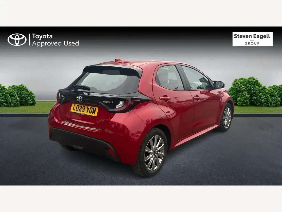 Used Toyota Yaris 2023 Red Hatchback
