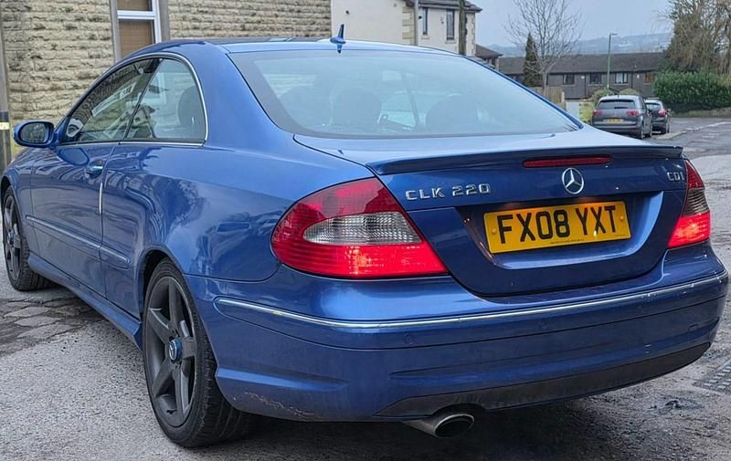 Used Mercedes CLK220 150 HP (110 kW) 2008 Blue Coupe
