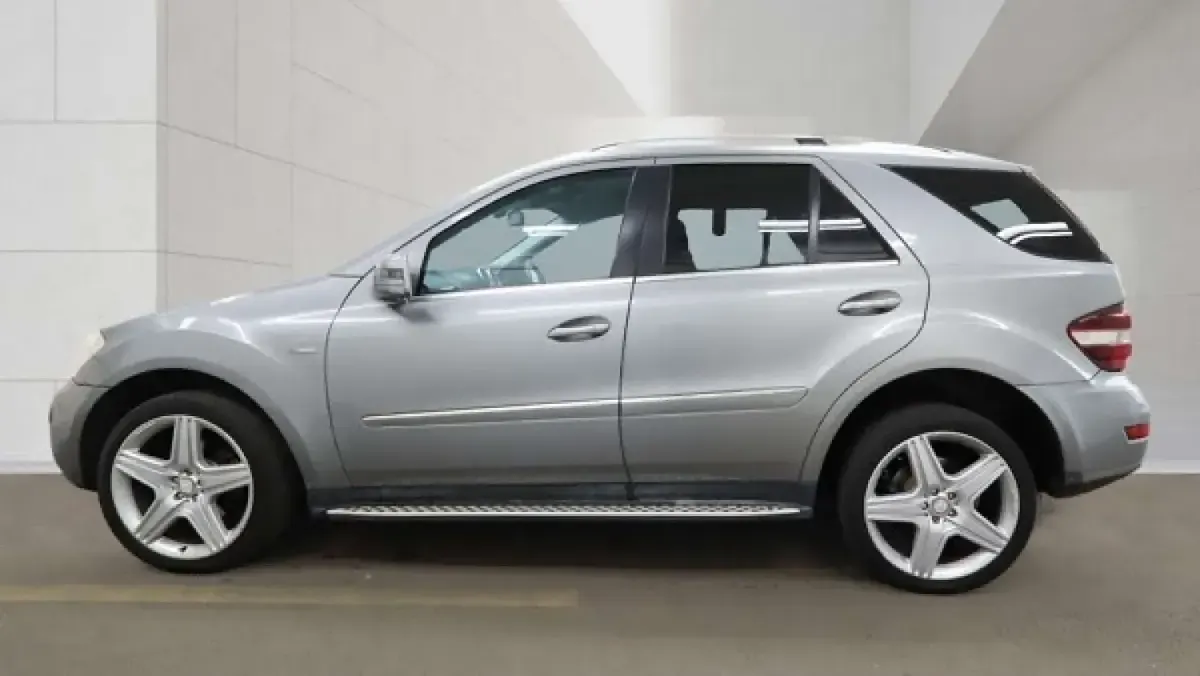 Used Mercedes ML350 2010 Silver SUV