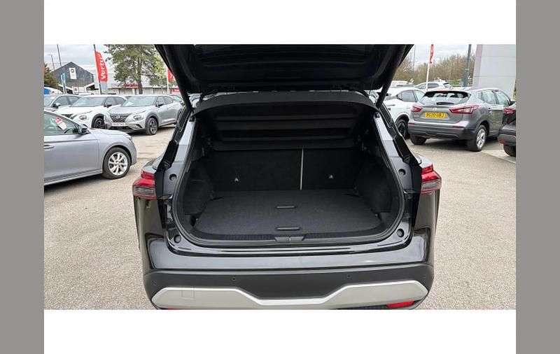 Used Nissan Qashqai Tekna 158 HP (116 kW) 2022 Black SUV