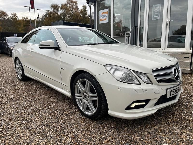 White Used 2010 Mercedes E350 Coupe | £4,990 (Fair price) - Image 1/4