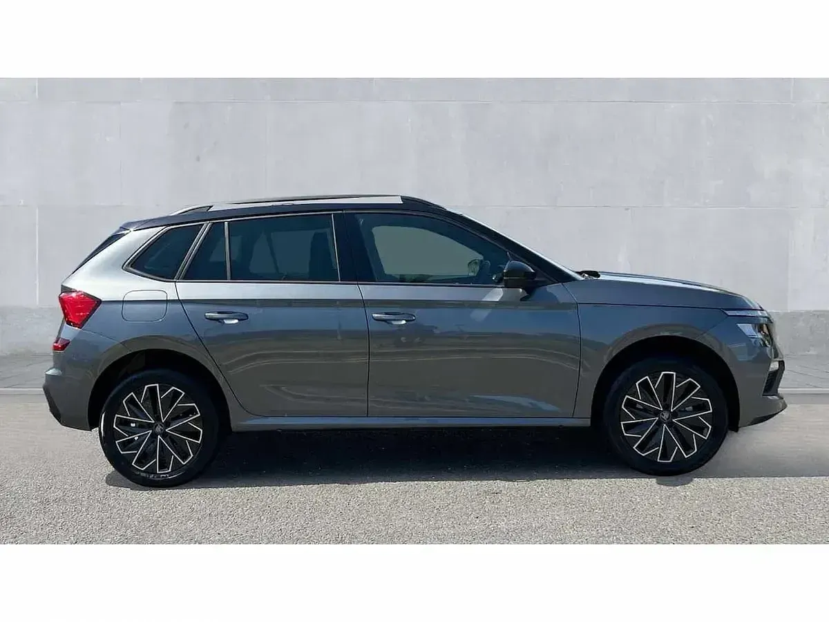 New Skoda Kamiq Design Edition 116 HP (85 kW) 2026 Graphite grey metallic black magic pearl effect SUV