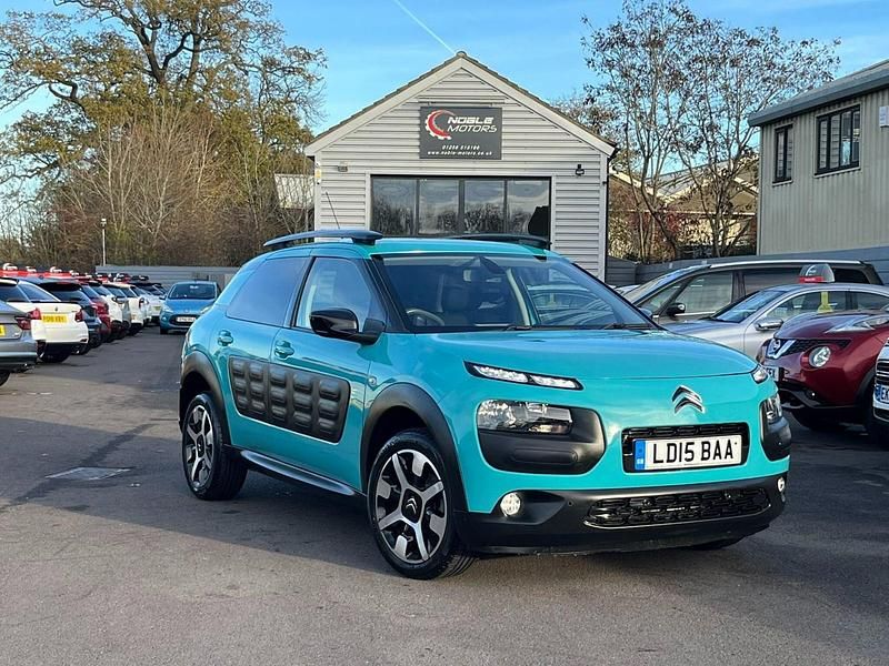 Blue Used 2015 Citroën C4 Cactus Flair Hatchback | £5,290 (Fair price) - Image 1/4