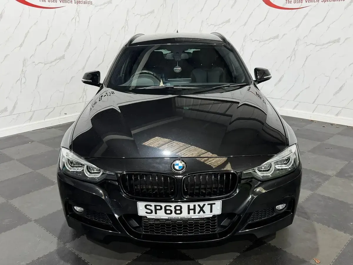 Used BMW 320 M Sport 2018 Black Estate