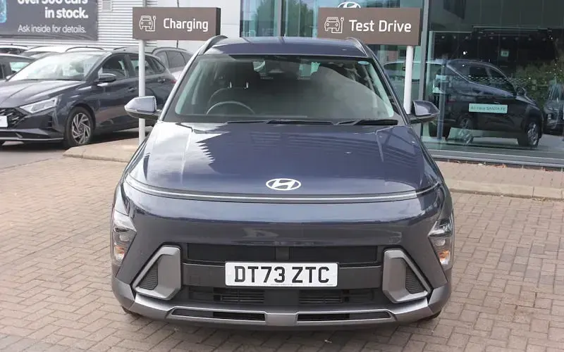 Used Hyundai Kona Advanced 120 HP (88 kW) 2025 SUV