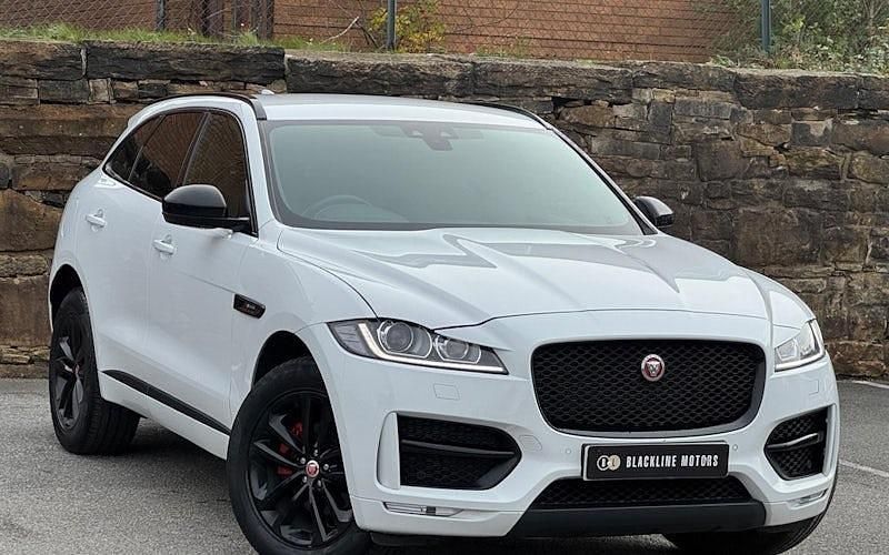 White Used 2019 Jaguar F-Pace R-Sport SUV | £17,395 (Good price) - Image 1/4