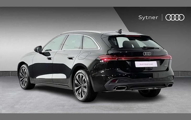 Used Audi A5 Comfort 295 HP (216 kW) 2026 Black Estate
