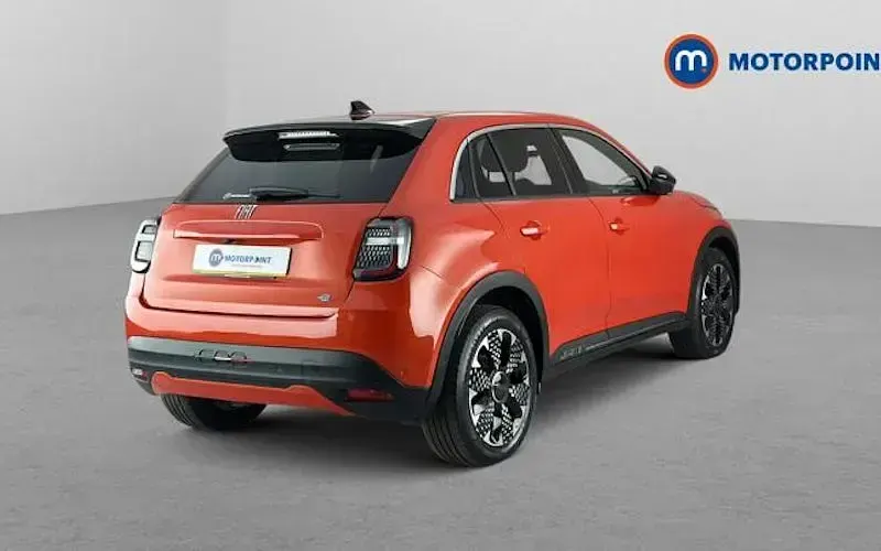 Used Fiat 600E La Prima 114 kW (156 HP) 2026 Hatchback