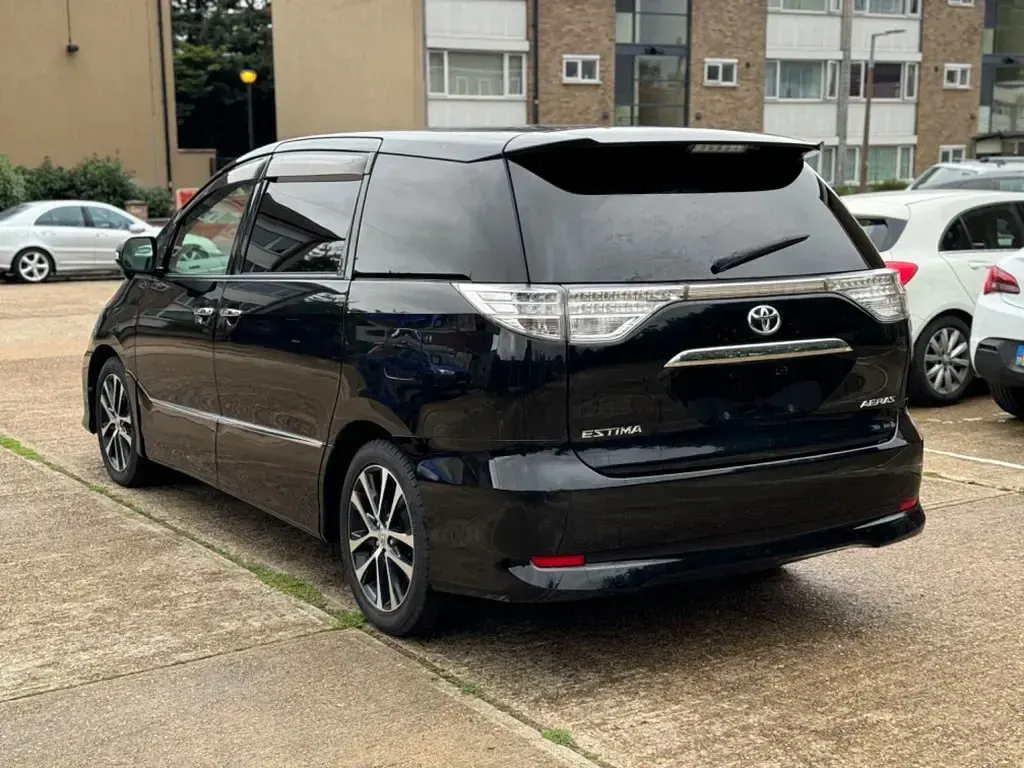 Used Toyota Estima 2024 MPV