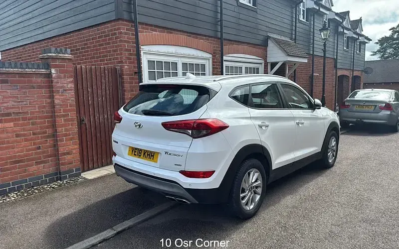 Used Hyundai Tucson SE 136 HP (100 kW) 2018 White SUV
