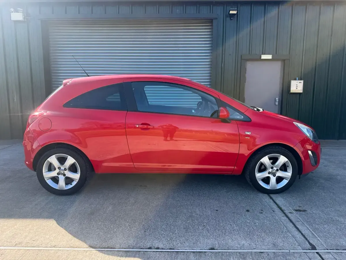 Used Vauxhall Corsa 2013 Red Hatchback