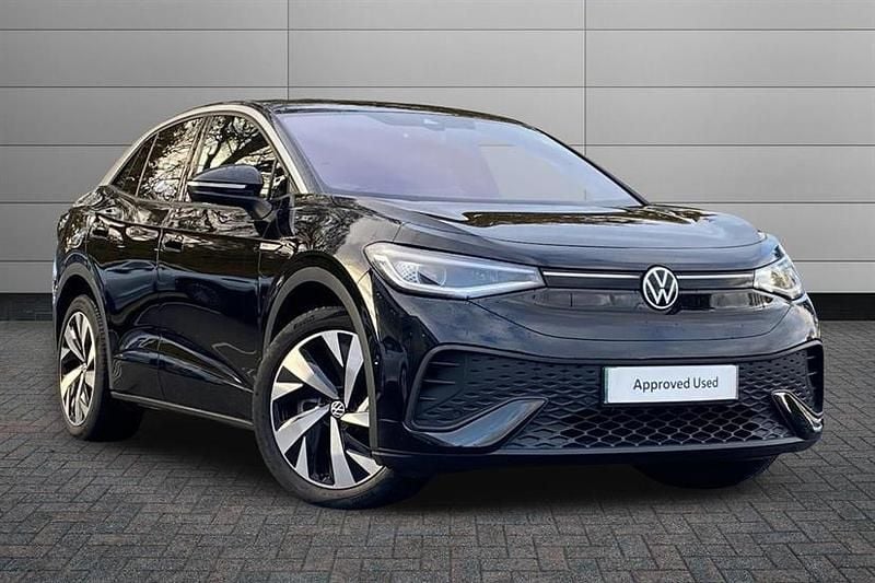 Black Used 2022 VW ID.5 Pro SUV | £22,950 (Fair price) - Image 1/3