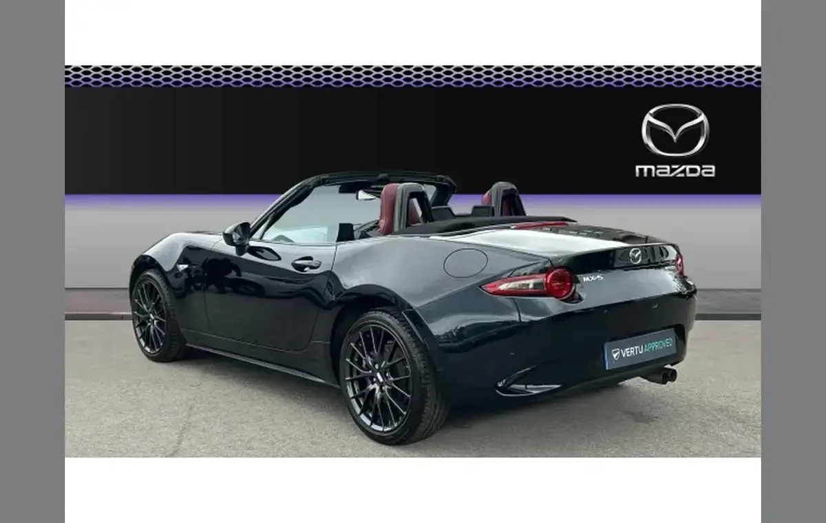 Used Mazda MX5 Inclusive 184 HP (135 kW) 2020 Black Cabriolet