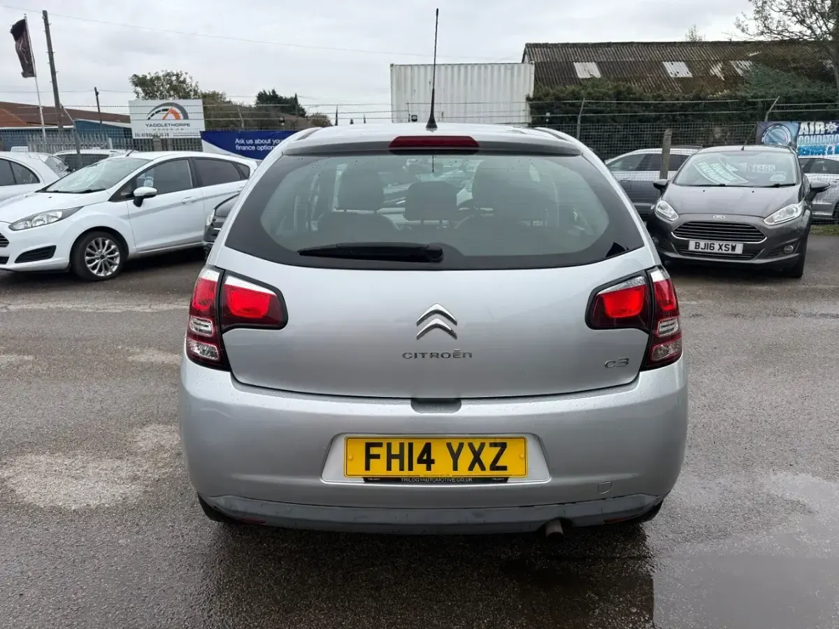 Used Citroën C3 VTR Sport 68 HP (50 kW) 2014 Silver Hatchback