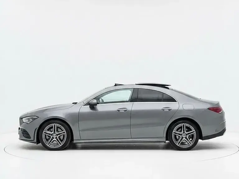 Usado Mercedes CLA250e AMG Line Premium Plus 2022 Cinzento Sedan