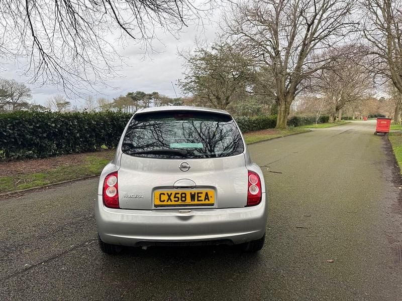 Used Nissan Micra Acenta 79 HP (58 kW) 2008 Silver Hatchback