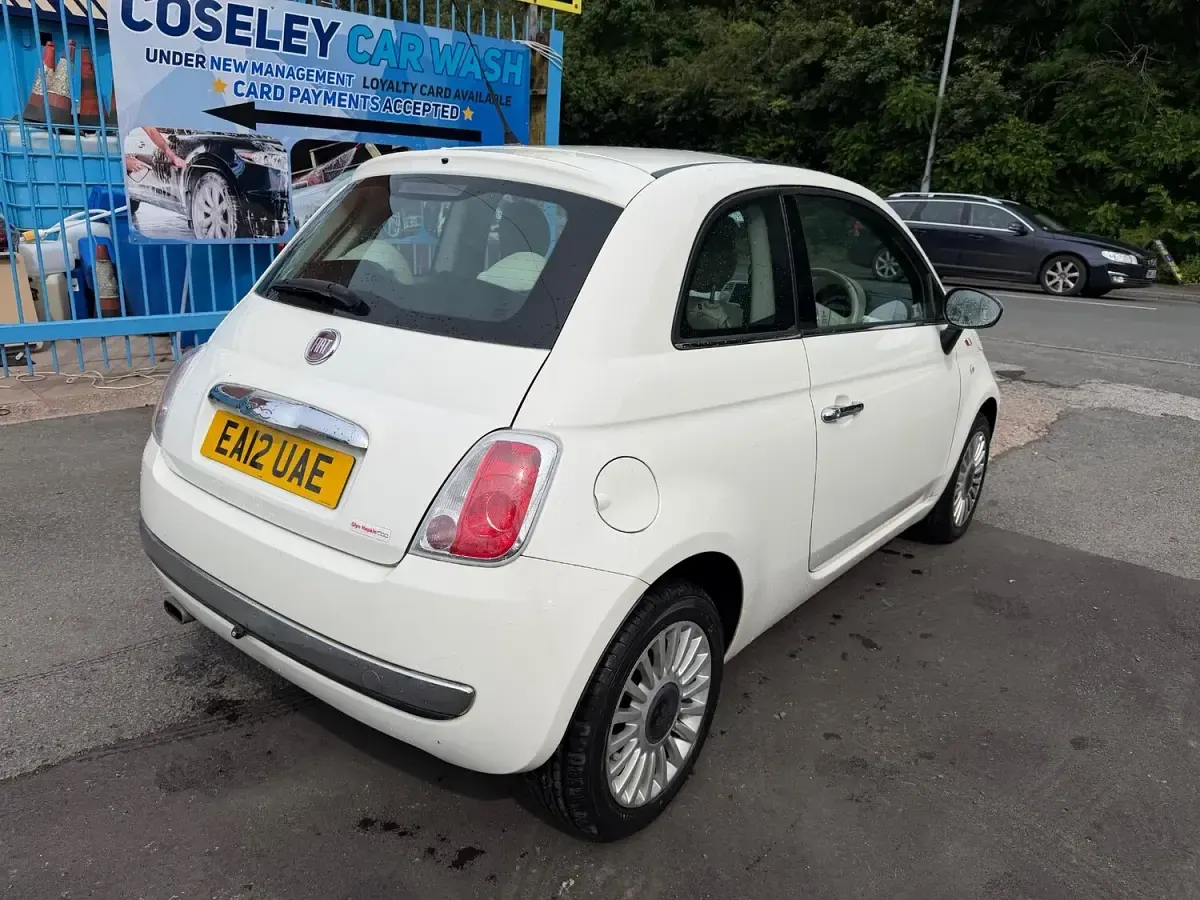 Used Fiat 500 Lounge 2012 White Hatchback