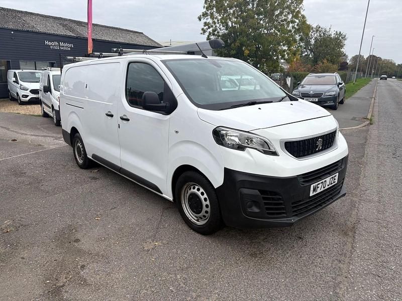 White Used 2020 Peugeot Expert Van | £10,750 (Good price) - Image 1/4
