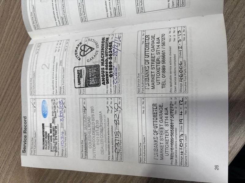 Image 2/4