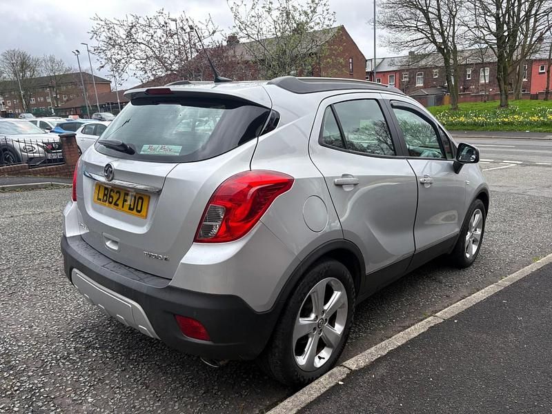 Second-hand Vauxhall Mokka 140 CP (102 kW) 2013 Argintiu SUV
