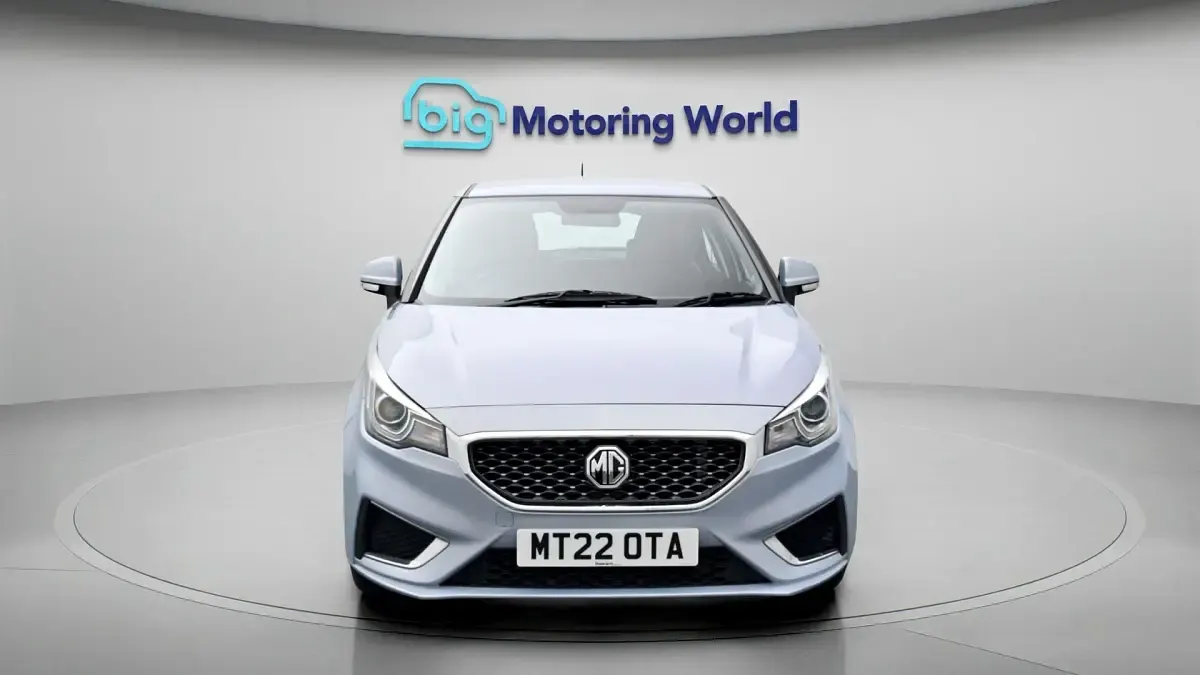 Used MG MG3 Exclusive 105 HP (77 kW) 2022 Silver Hatchback