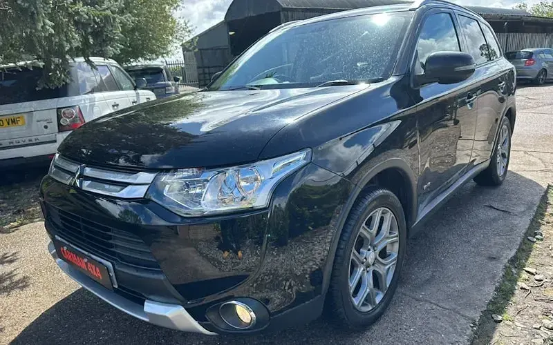 Używany Mitsubishi Outlander 150 KM (110 kW) 2015 SUV