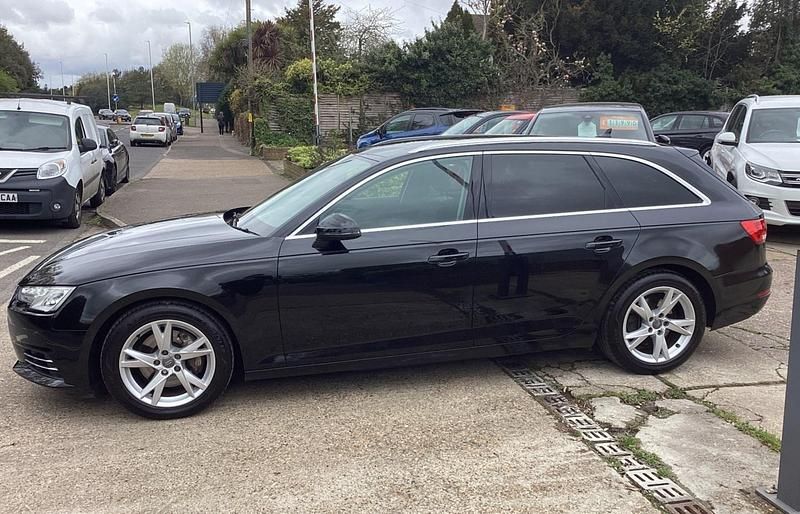 Used Audi A4 Sport 190 HP (139 kW) 2017 Black Estate