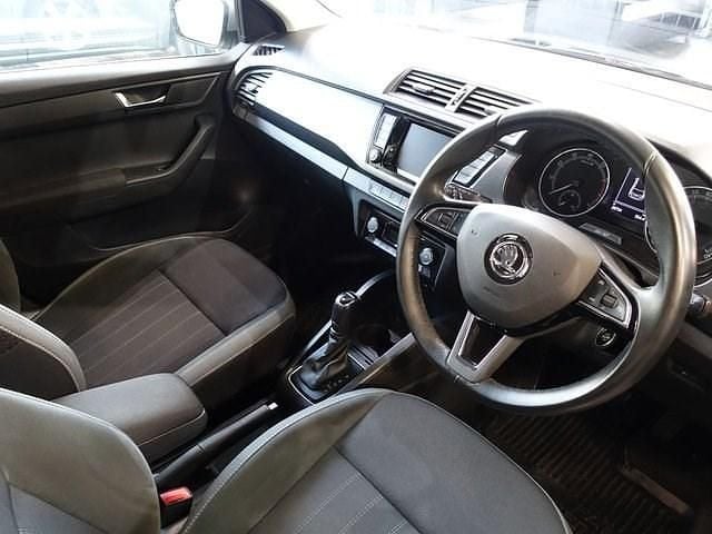 Used Skoda Fabia SE L 110 HP (80 kW) 2019 Beige Hatchback