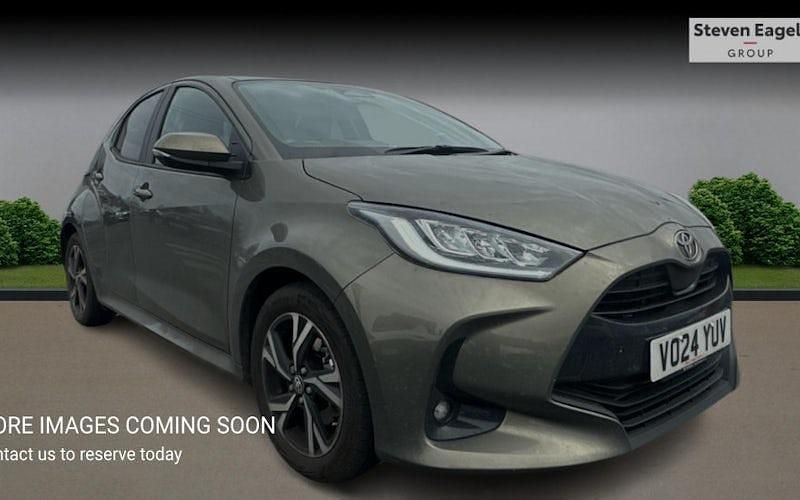 Used Toyota Yaris Hybrid Design 116 HP (85 kW) 2026 Hatchback