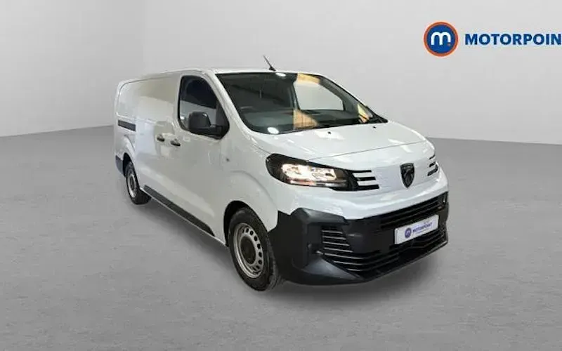 Second-hand Peugeot Expert 120 CP (88 kW) 2025 Van