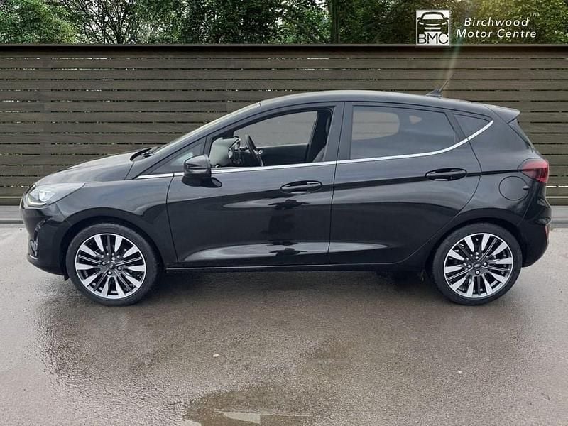 Used Ford Fiesta Titanium X 125 HP (91 kW) 2022 Black Hatchback